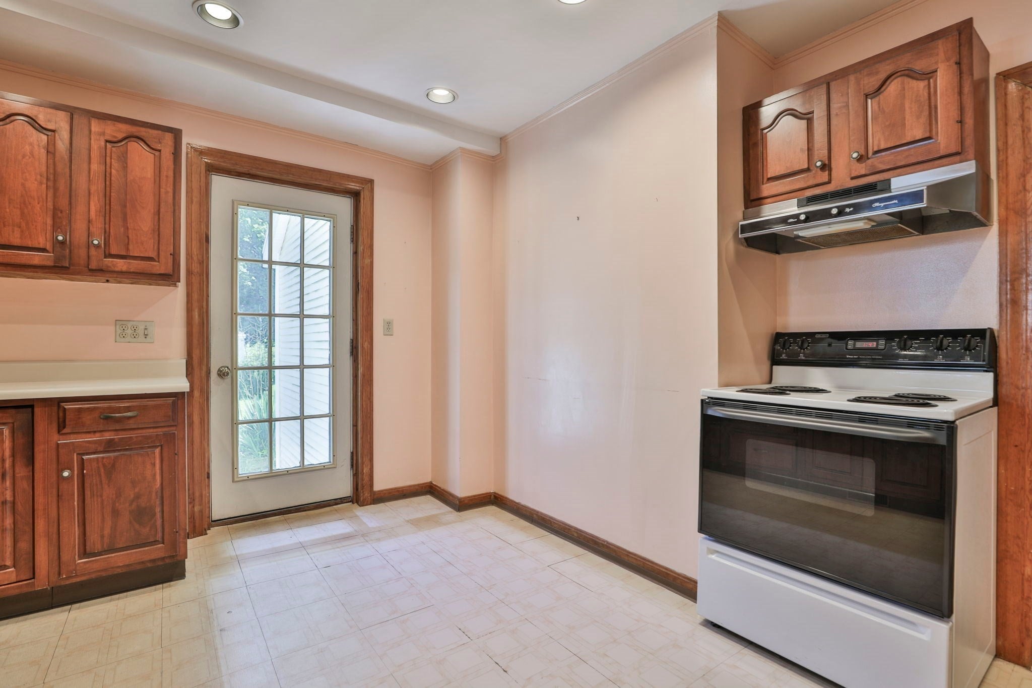 13 Collins St, Newburyport, MA, 13 Collins St, Newburyport, MA Photo #21