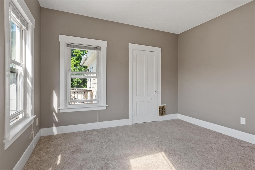 155 Pond St, Leominster, MA Photo #25