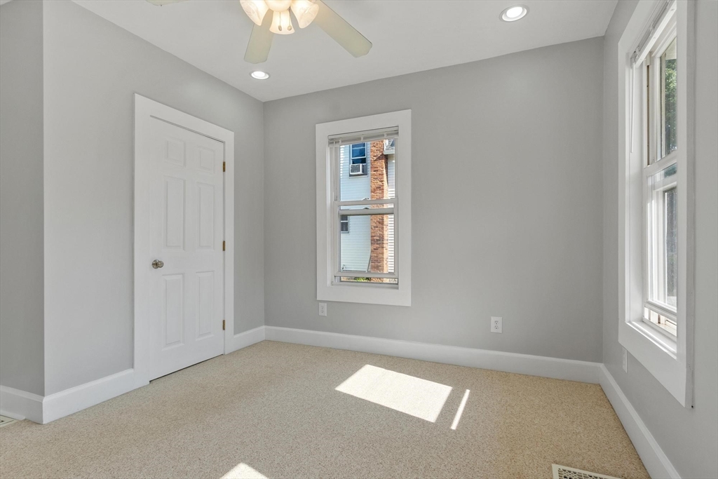 155 Pond St, Leominster, MA Photo #17