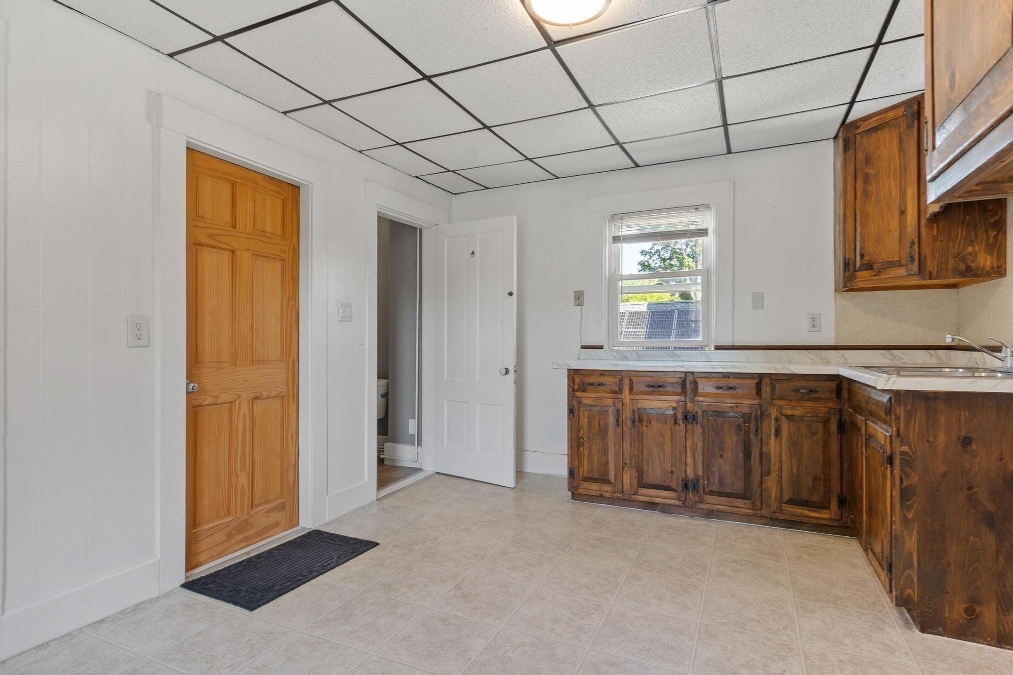 155 Pond St, Leominster, MA Photo #34