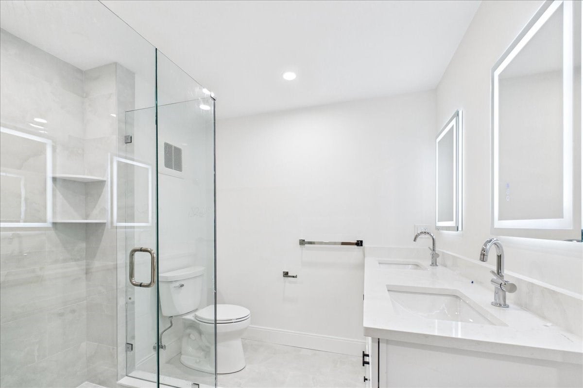305 Chestnut Ave #6, Boston, MA Photo #29