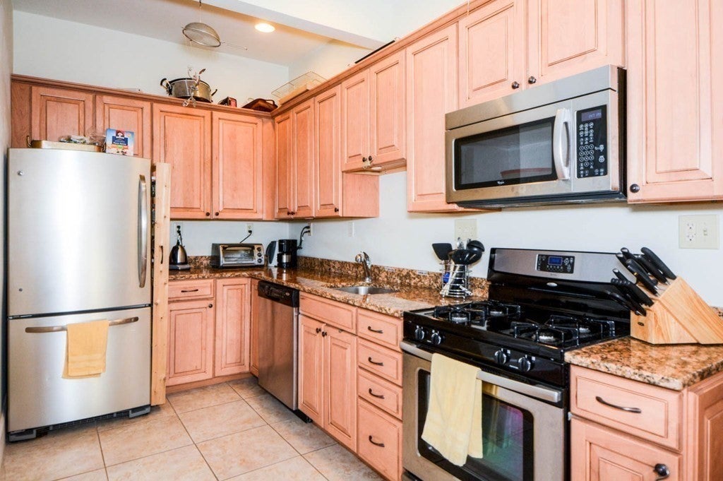 135 Paul Gore St #1, Boston, MA, 135 Paul Gore St #1, Boston, MA Photo #2