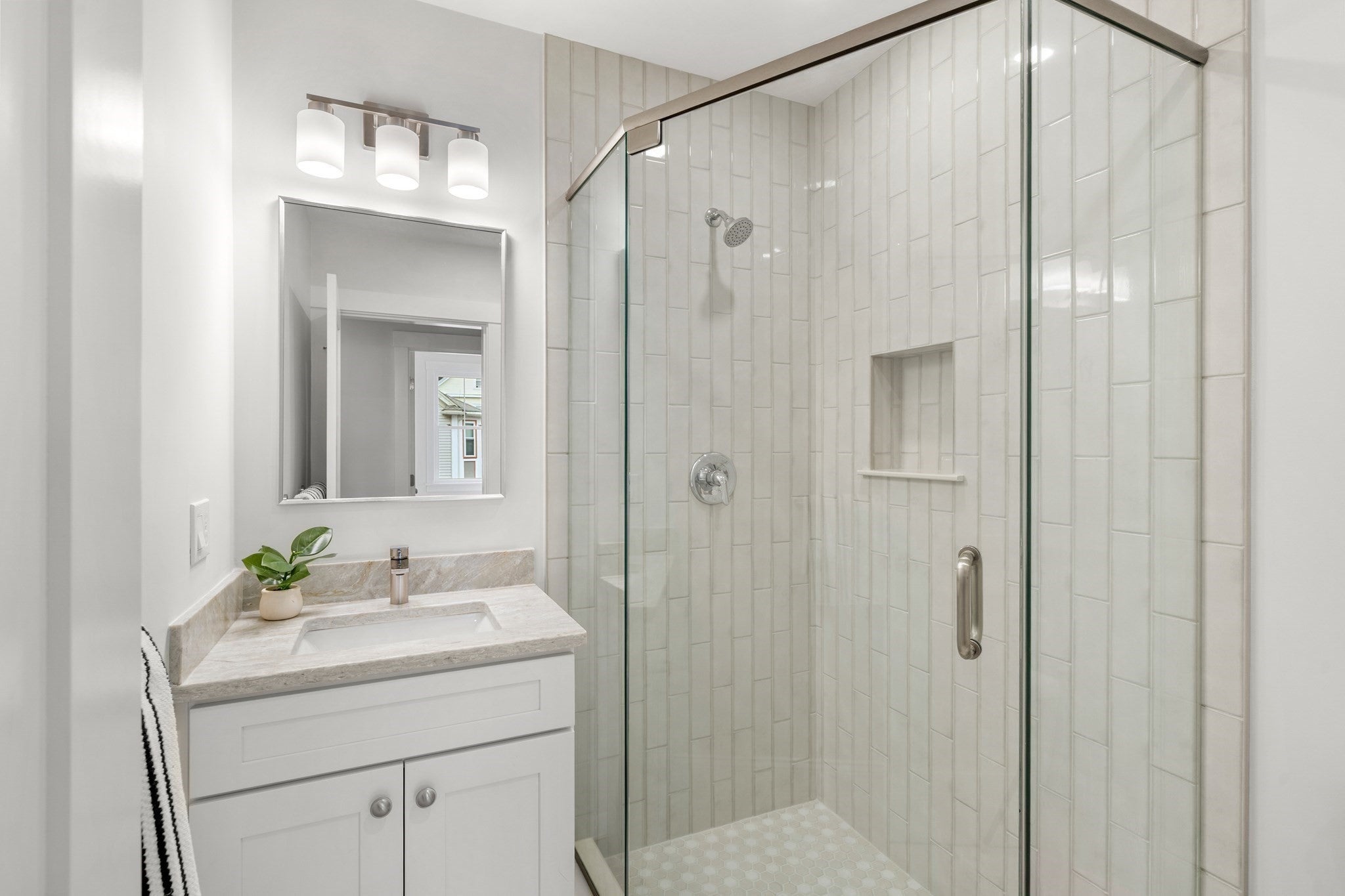 9 Downer Ct #1, Boston, MA Photo #14