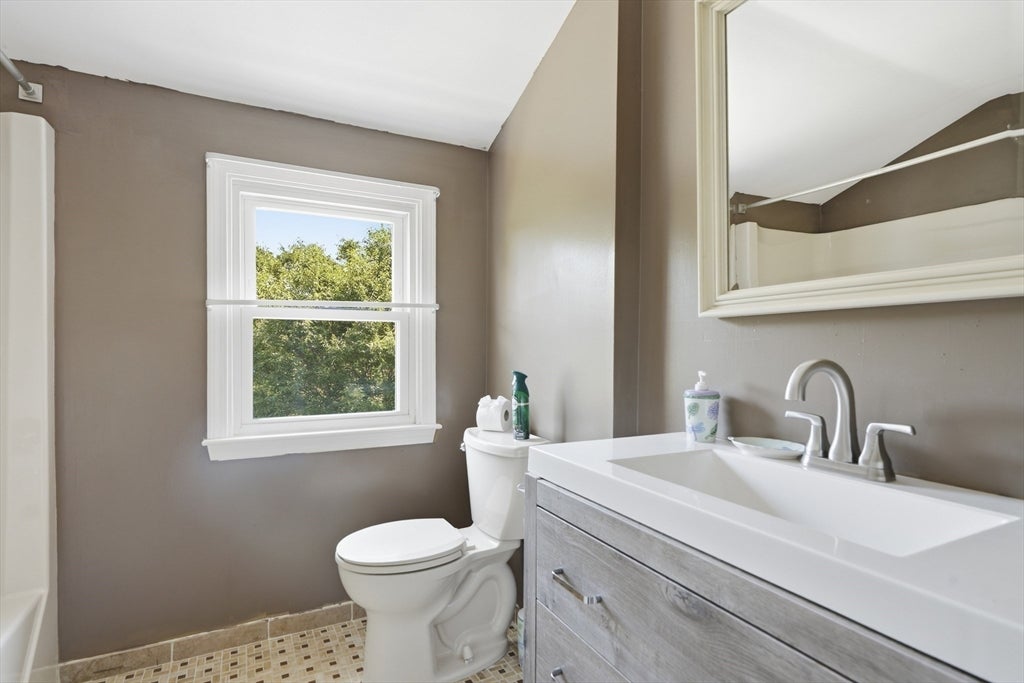 7 Sheldon St, Methuen, MA, 7 Sheldon St, Methuen, MA Photo #20