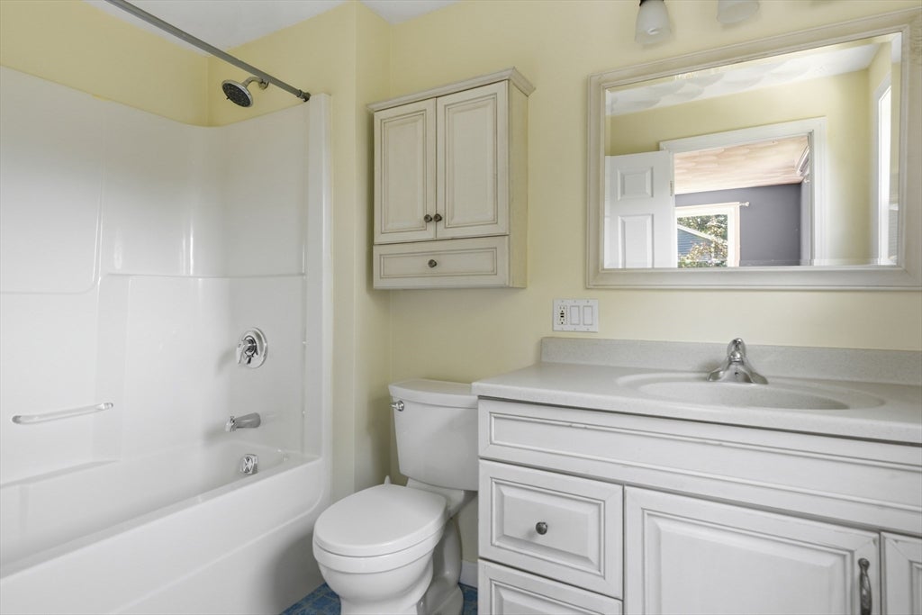 7 Sheldon St, Methuen, MA, 7 Sheldon St, Methuen, MA Photo #28