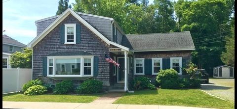 38 South St. Marion MA 02738