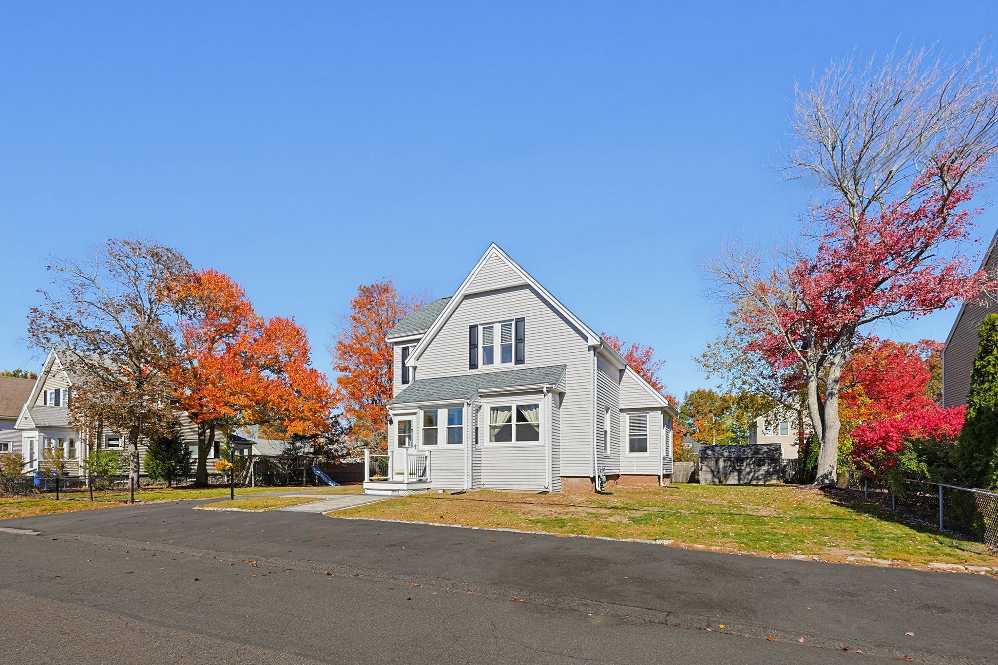 28 Boscobel St, Braintree, MA Photo #3