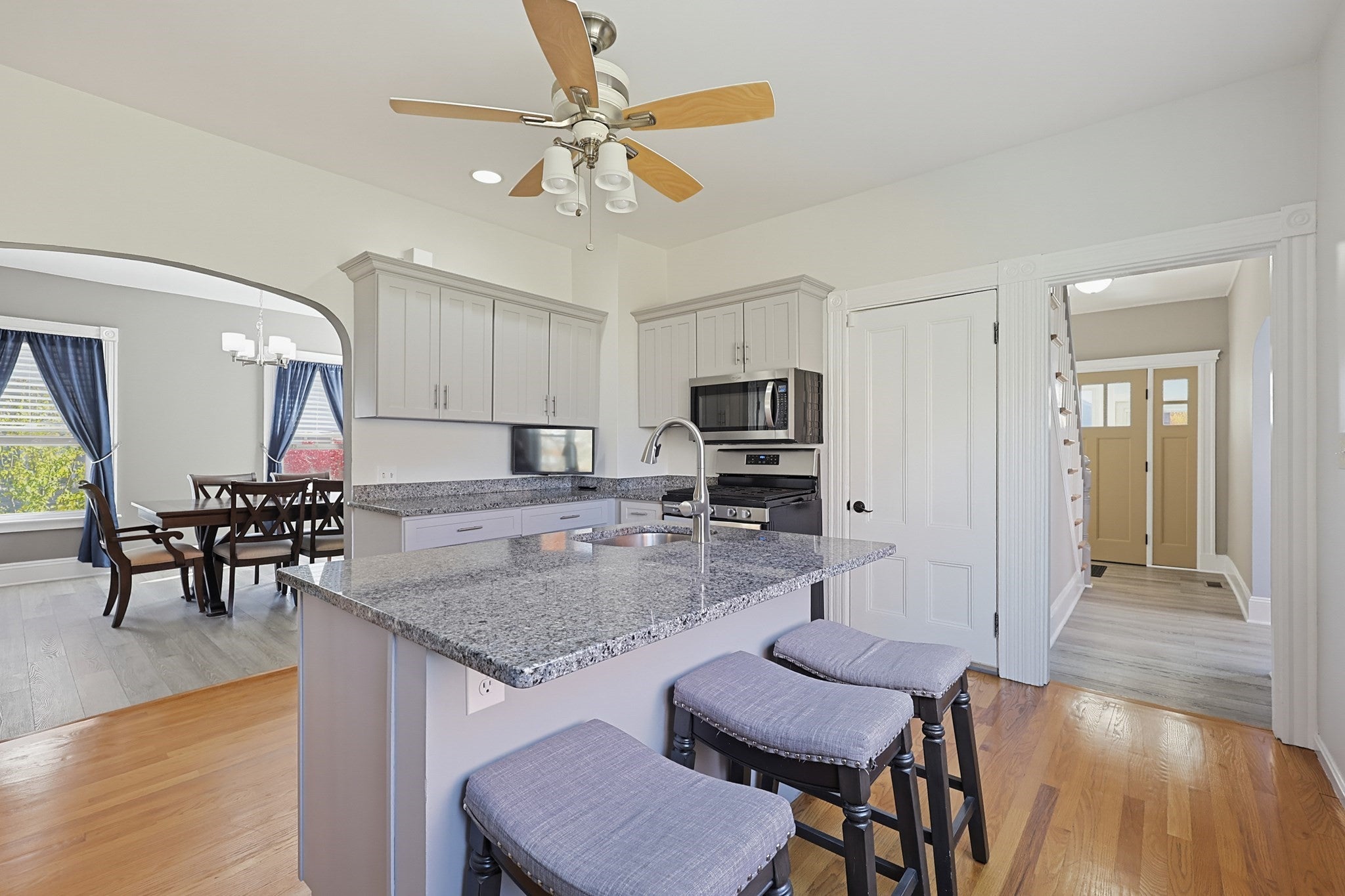 28 Boscobel St, Braintree, MA Photo #16