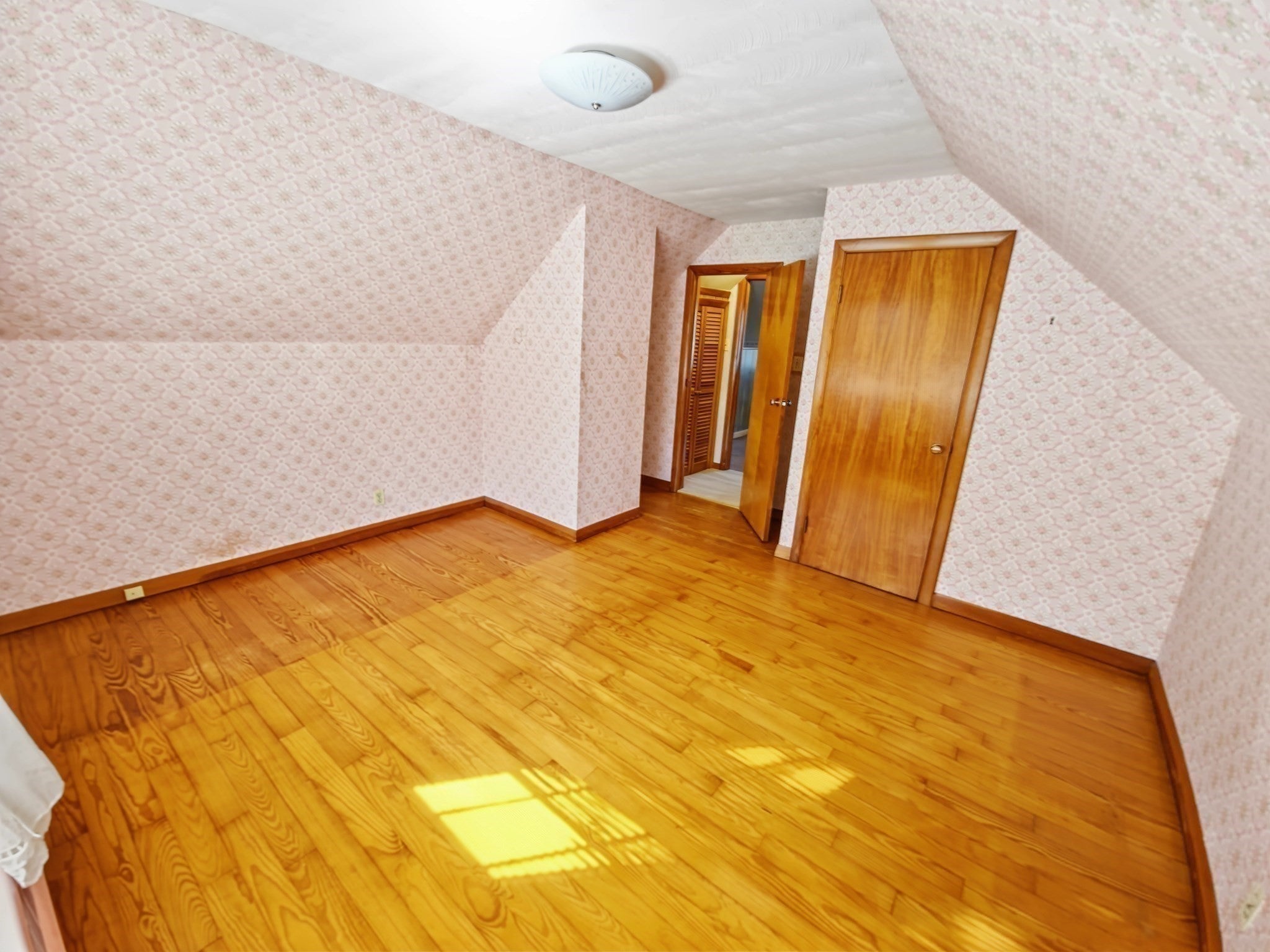 170 Barton Rd, Greenfield, MA, 170 Barton Rd, Greenfield, MA Photo #27
