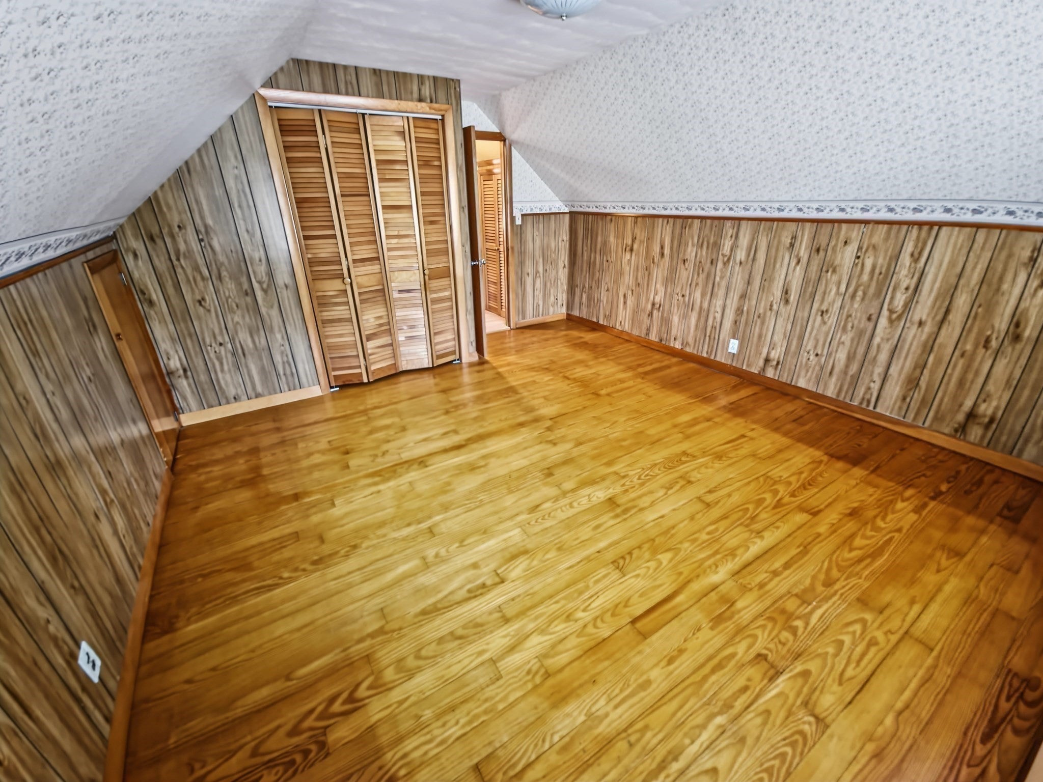170 Barton Rd, Greenfield, MA, 170 Barton Rd, Greenfield, MA Photo #28