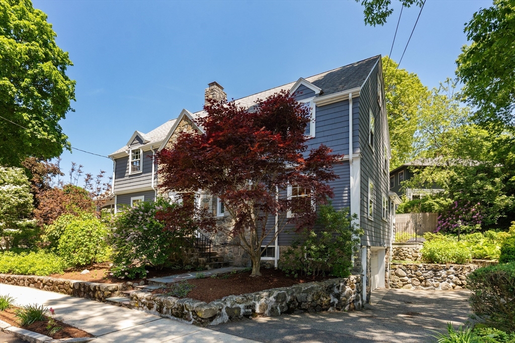 10 Hillsdale Rd