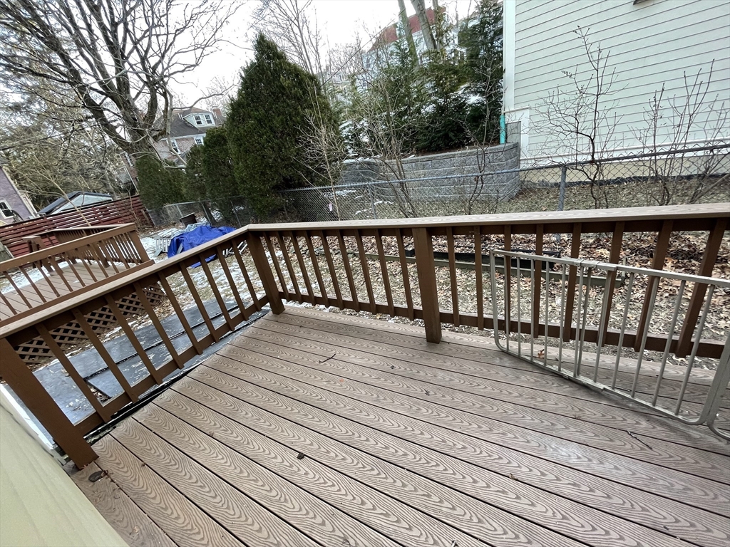 Newton, Massachusetts 02458, United States, 4 Bedrooms Bedrooms, ,3 BathroomsBathrooms,Residential,Active,146634