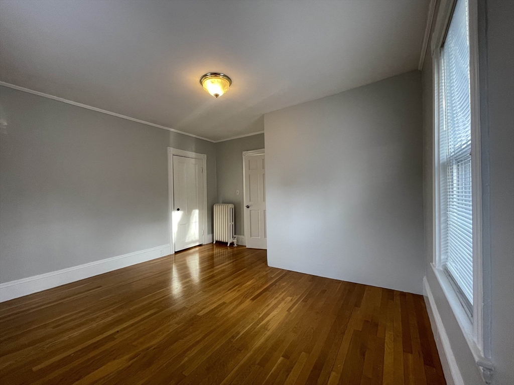 Newton, Massachusetts 02458, United States, 4 Bedrooms Bedrooms, ,3 BathroomsBathrooms,Residential,Active,146634