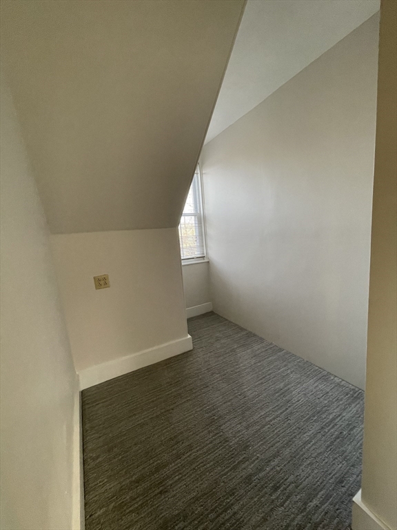 Newton, Massachusetts 02458, United States, 4 Bedrooms Bedrooms, ,3 BathroomsBathrooms,Residential,Active,146634