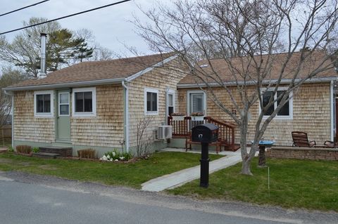 Photo of 17 Bungalow Ln, Wareham, MA 02532 (MLS # 73507606)