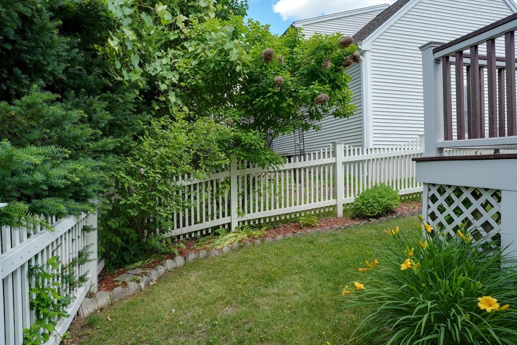 25 Intervale Farm Ln 25