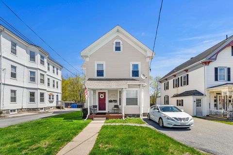 Photo of 659 Washington St, Whitman, MA 02382 (MLS # 73509948)