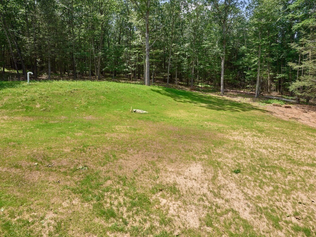 126 Old Southbrisdge Rd