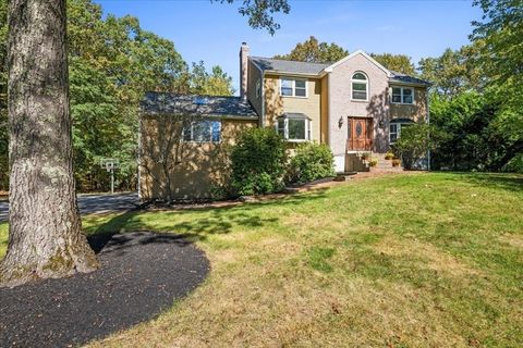 27 Sylvan Lane Boylston MA 01505