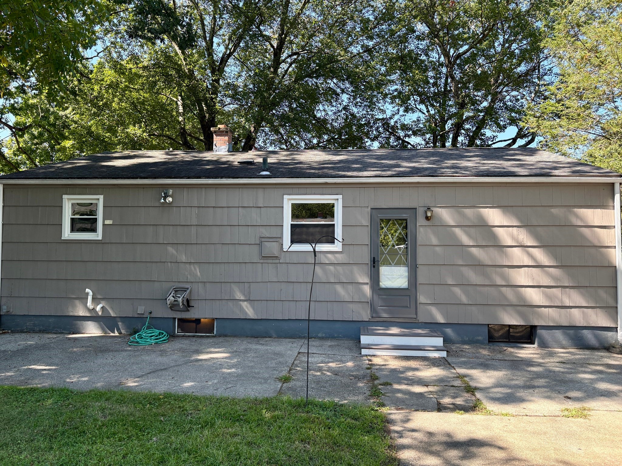 85 Talmadge Dr, Springfield, MA Photo #6