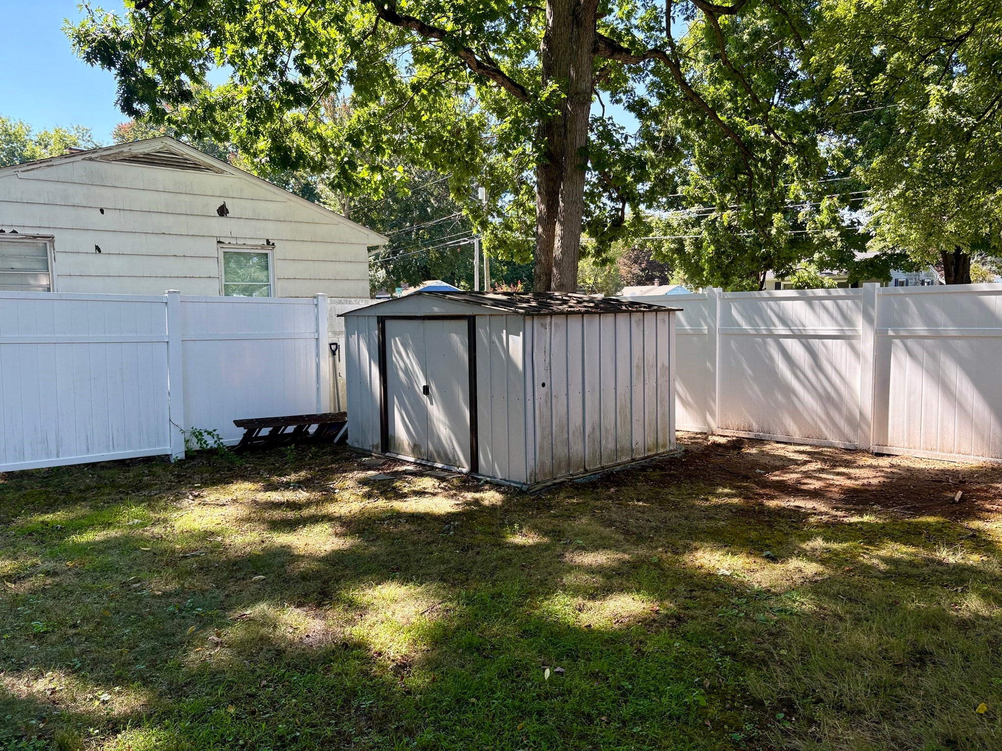85 Talmadge Dr, Springfield, MA Photo #17