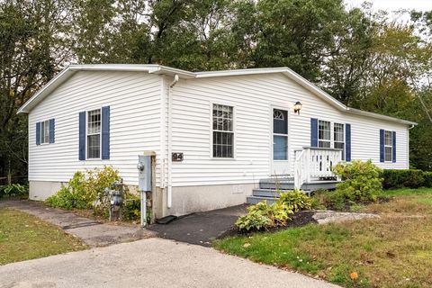 Photo of 94 Leisurewoods Drive, Rockland, MA 02370 (MLS # 73441828)