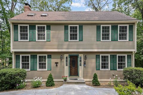 32 Sibley Road Sutton MA 01590