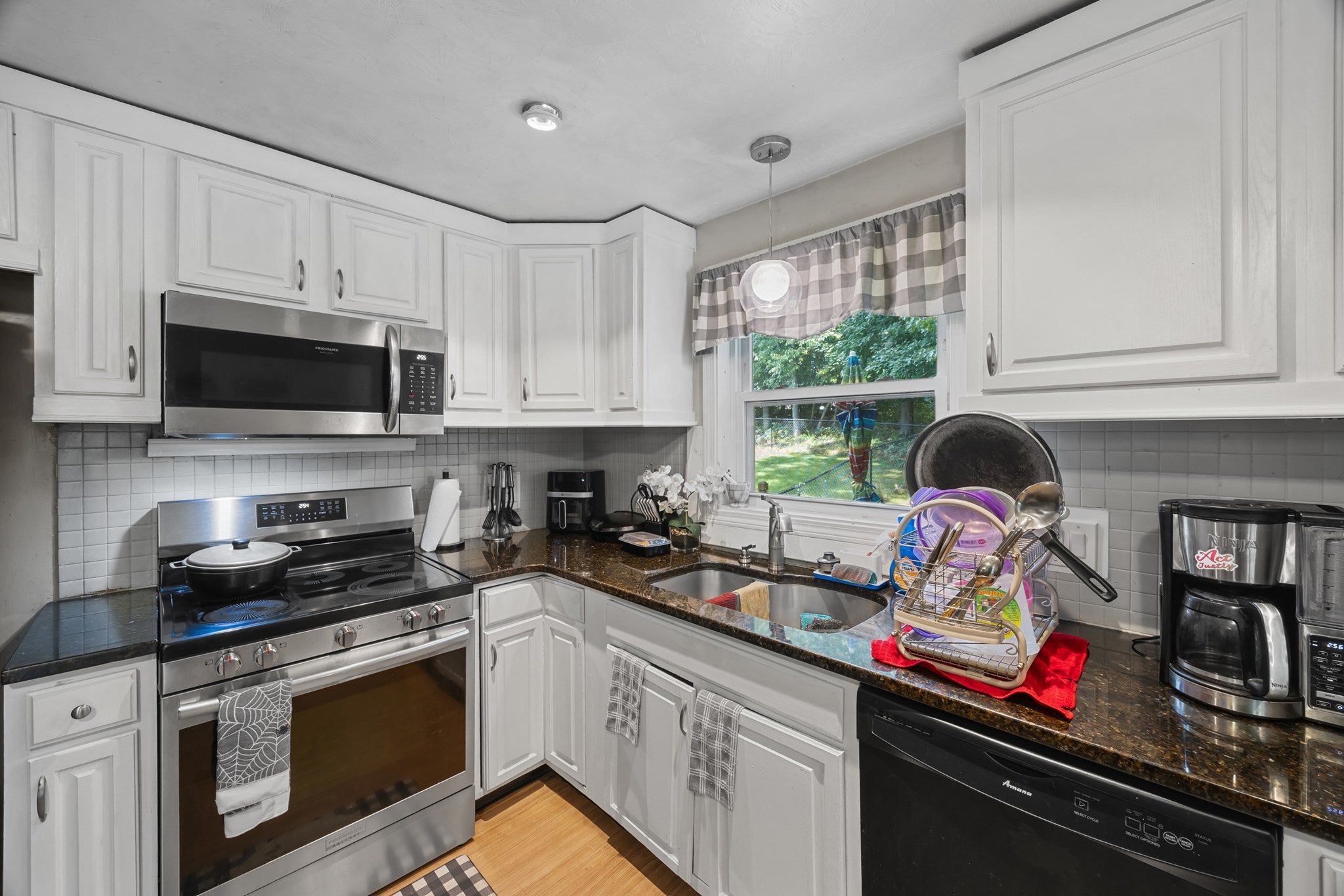 133 Commonwealth Ave #B, Worcester, MA Photo #7