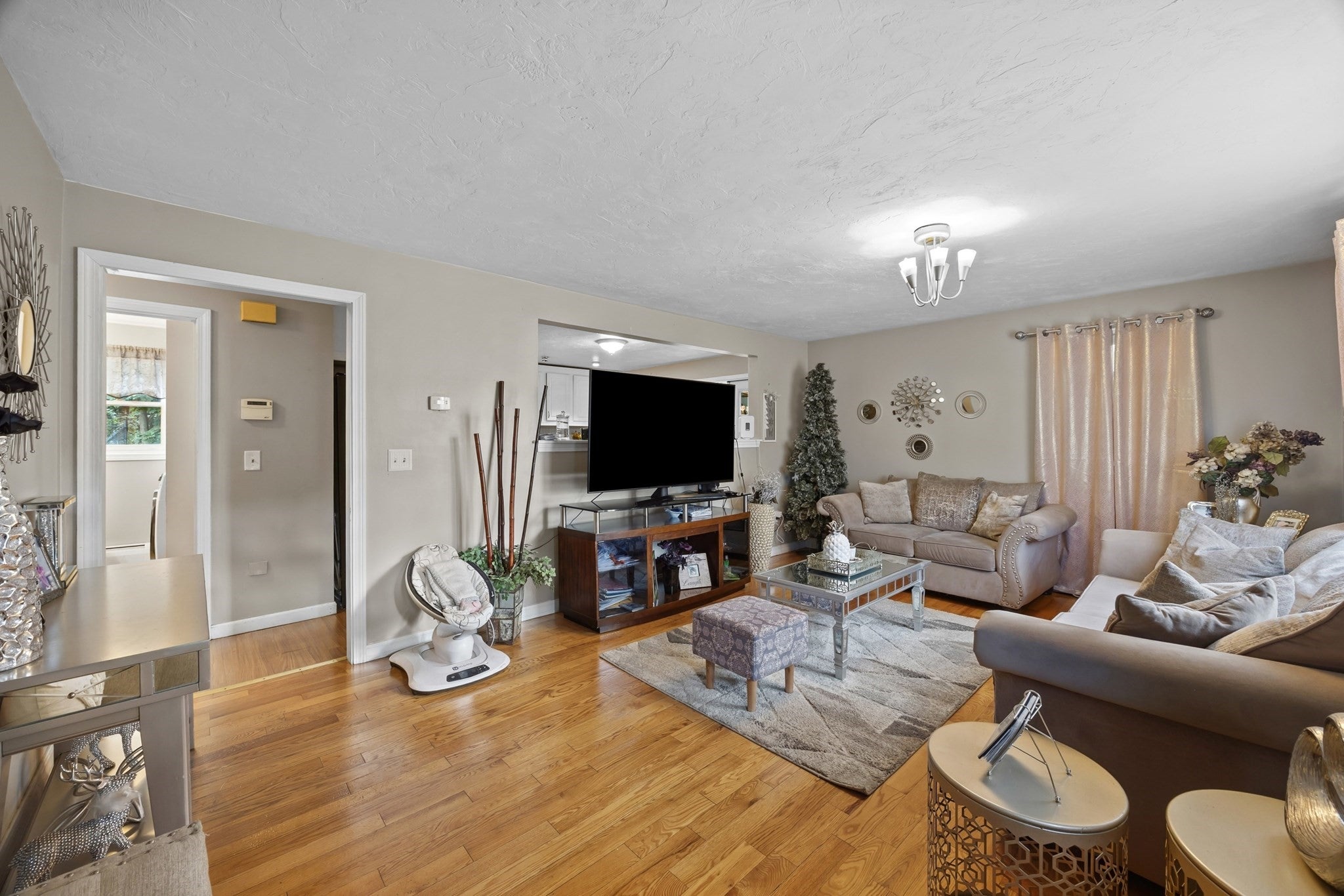 133 Commonwealth Ave #B, Worcester, MA Photo #4