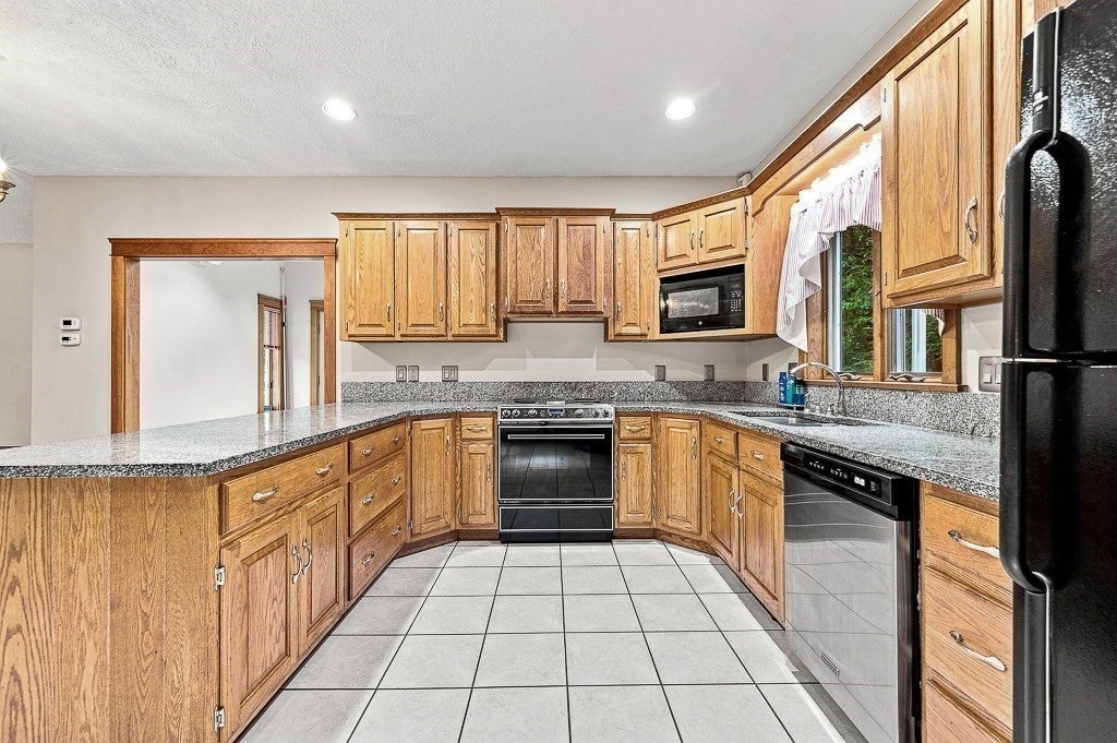 176 Putnam Rd, Holden, MA, 176 Putnam Rd, Holden, MA Photo #20