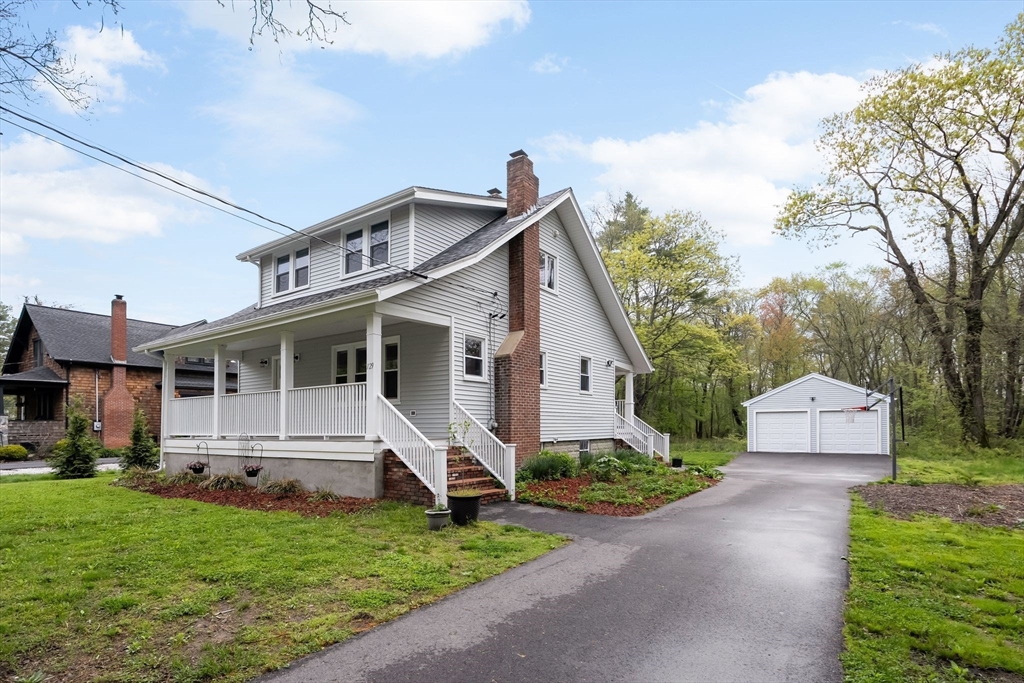 129 S Main St