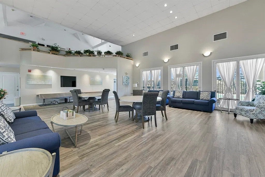 200 Falls Blvd #H303, Quincy, MA Photo #22