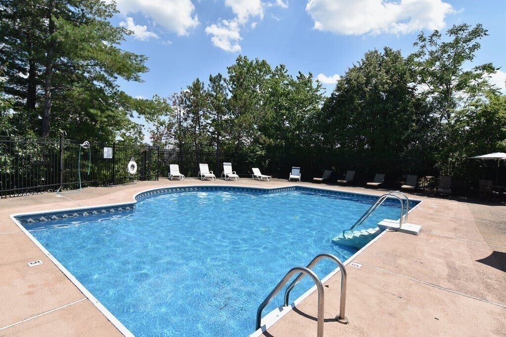 200 Falls Blvd #H303, Quincy, MA Photo #15