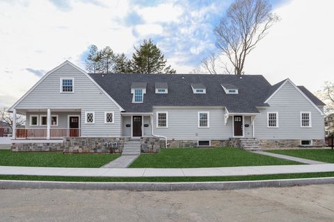 Photo of 17 S Gate Park #17, Newton, MA 02465 (MLS # 73527148)