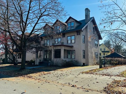 35 Spruceland Ave. Springfield MA 01108