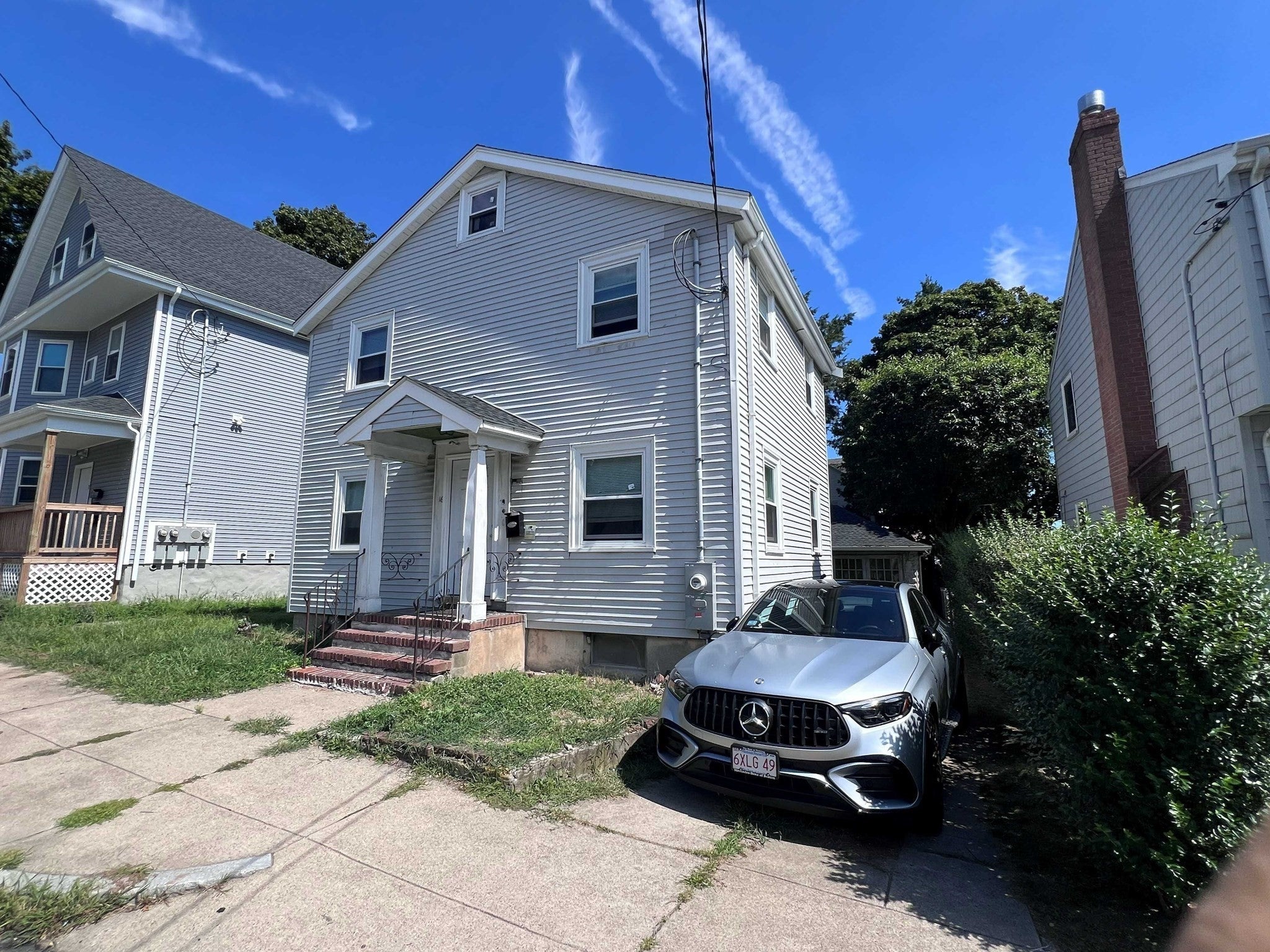 Click for 16 Magdala St #N/A, Boston, MA slideshow
