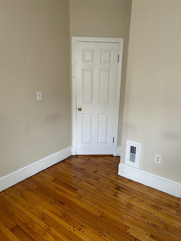 1845 Dorchester Ave 3