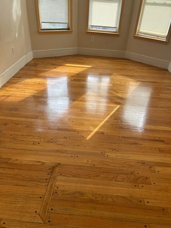 1845 Dorchester Ave 3