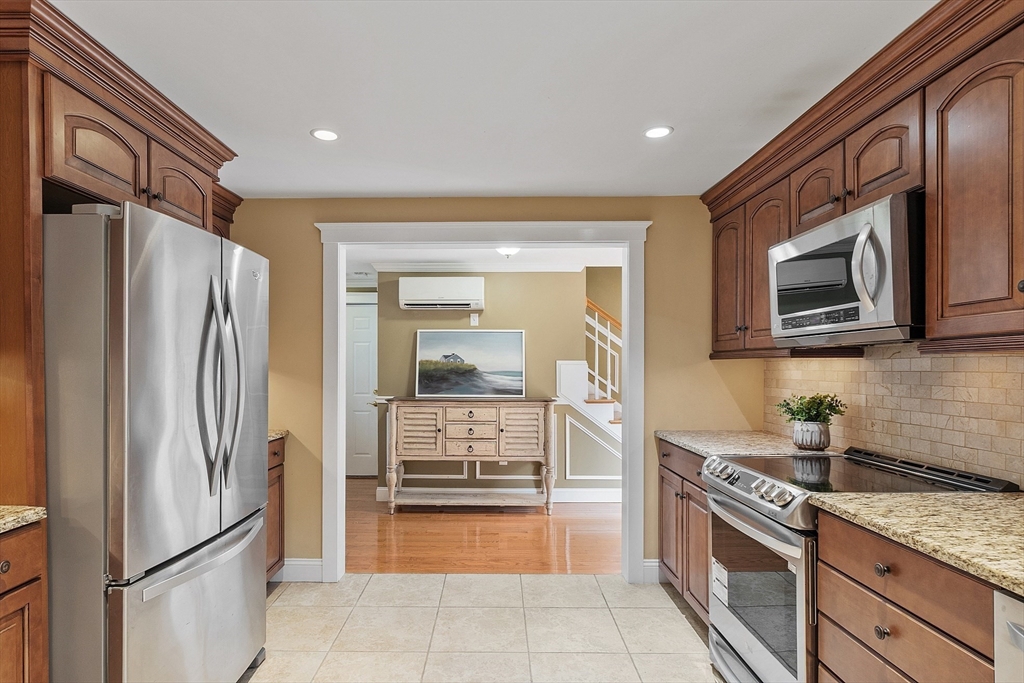 7 Campbell Rd