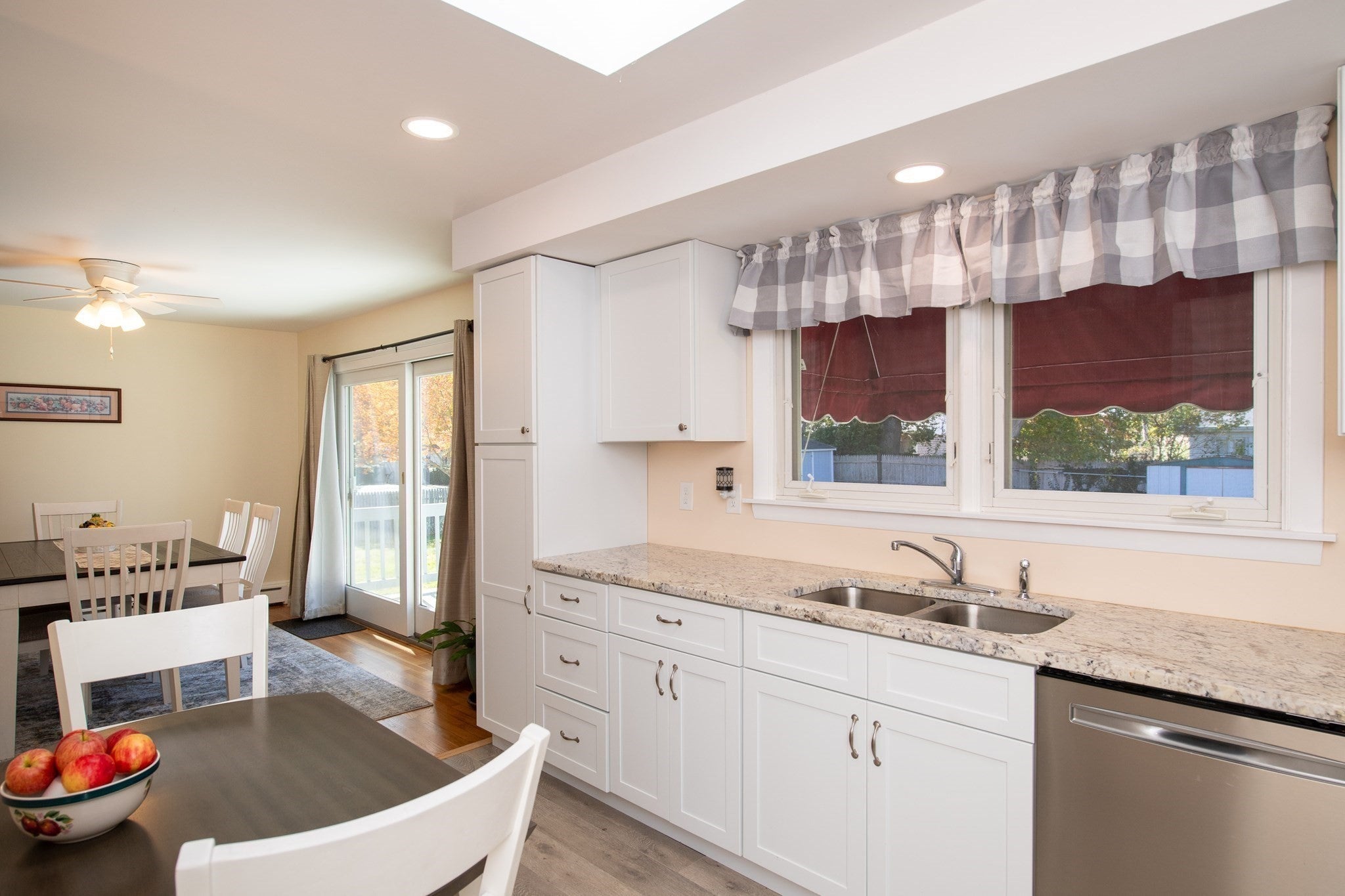 10 Brook Dr, Fairhaven, MA, 10 Brook Dr, Fairhaven, MA Photo #15