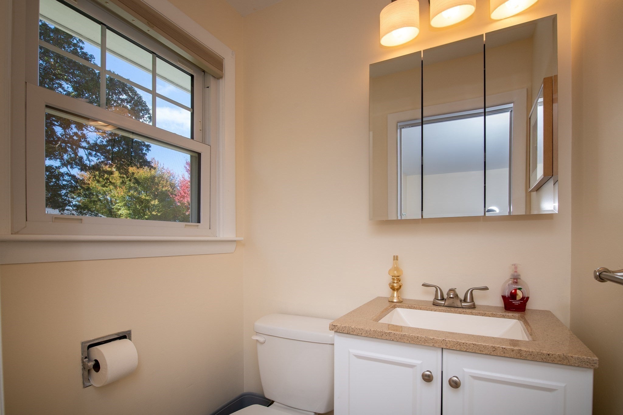 10 Brook Dr, Fairhaven, MA, 10 Brook Dr, Fairhaven, MA Photo #19