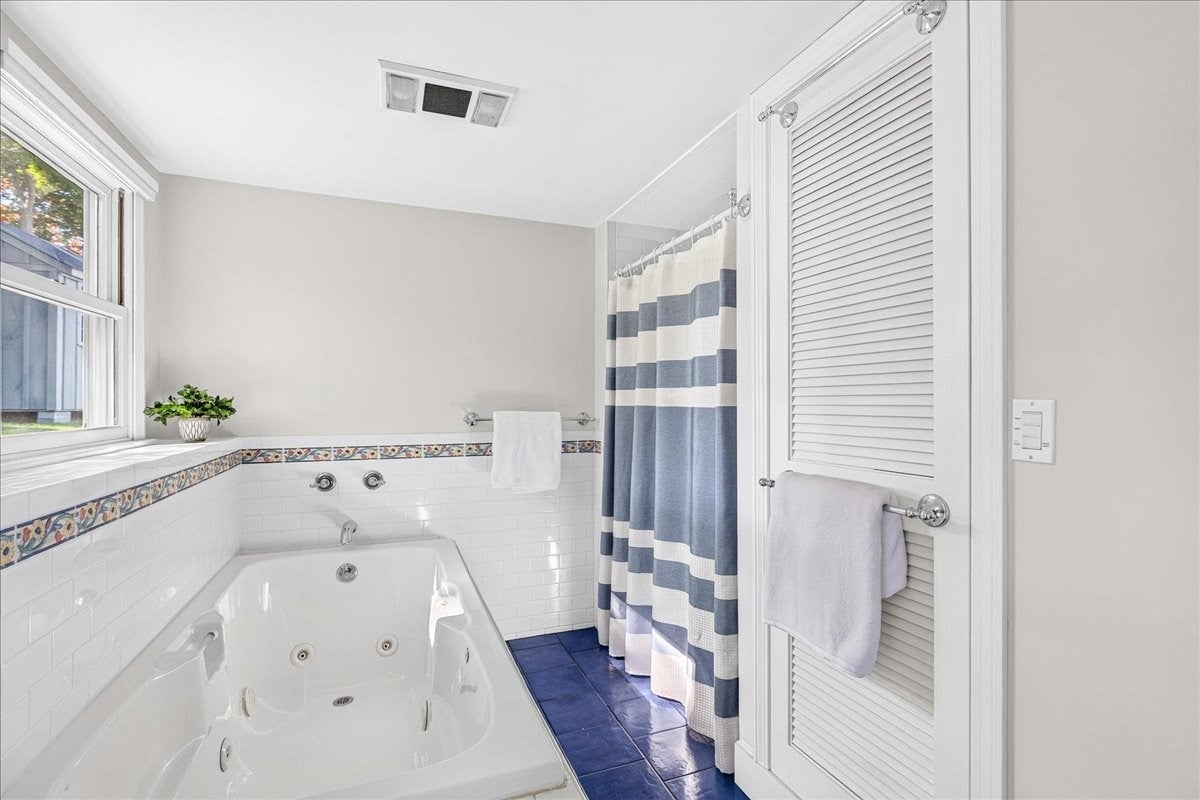15 Hawley Rd, Scituate, MA, 15 Hawley Rd, Scituate, MA Photo #21
