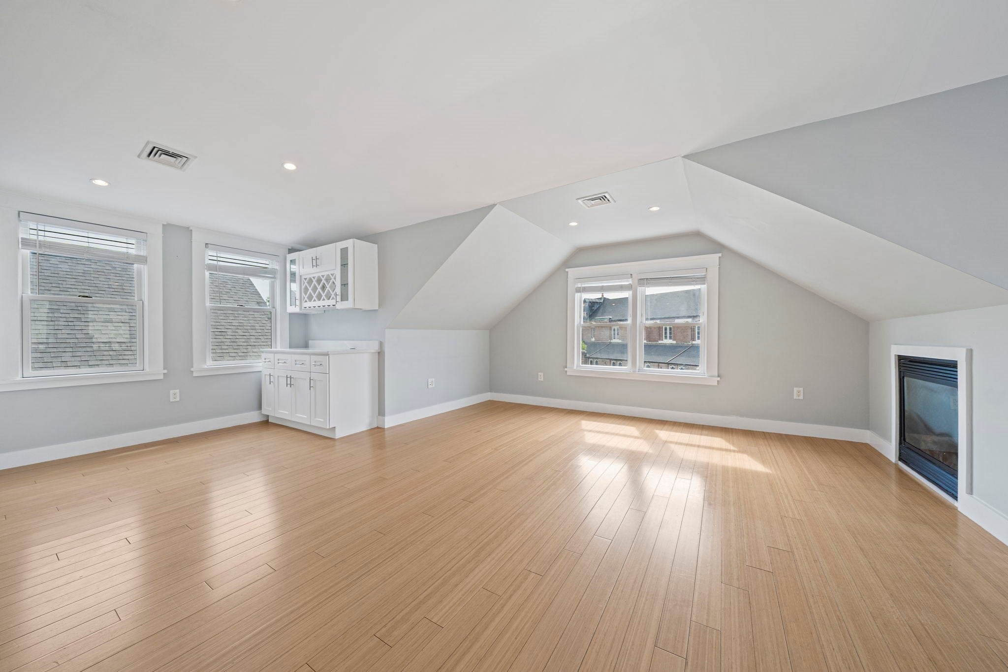 23 Cheverus Rd #3, Boston, MA, 23 Cheverus Rd #3, Boston, MA Photo #9