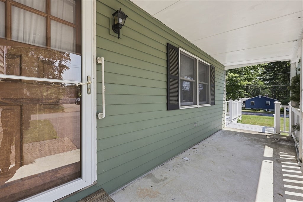 140 Crow Lane