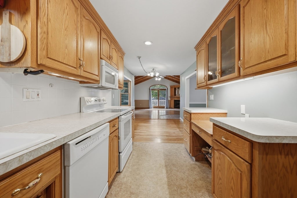 140 Crow Lane, Newburyport, MA Photo #14