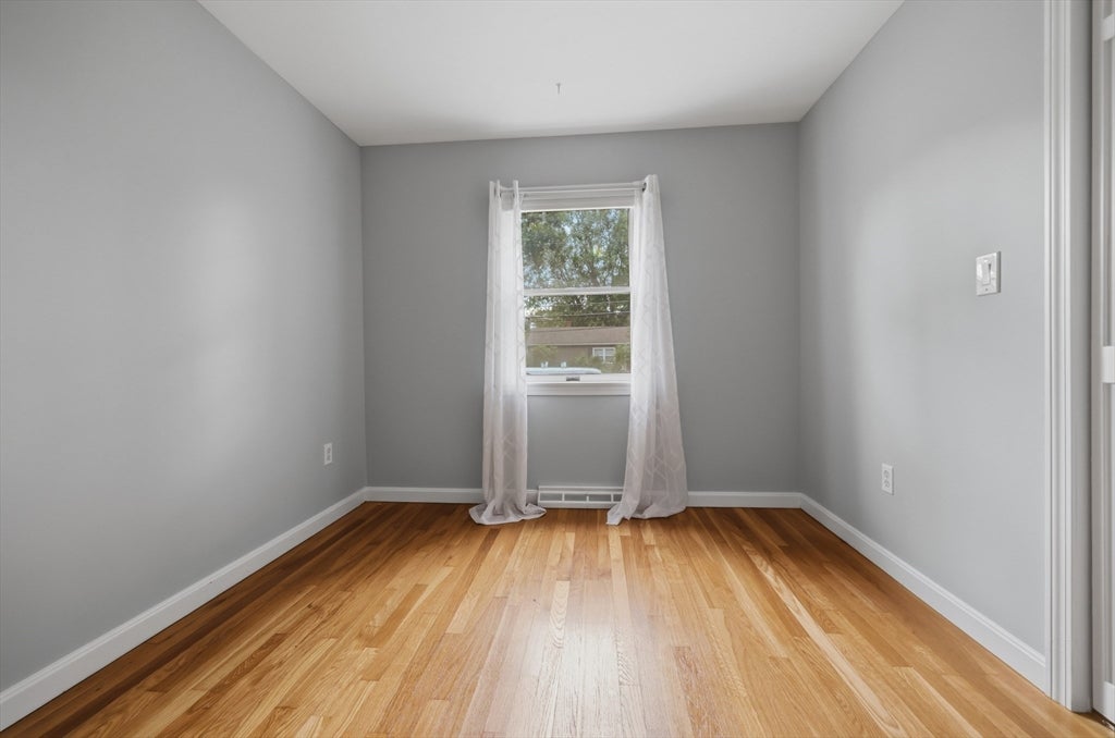 140 Crow Lane, Newburyport, MA Photo #16