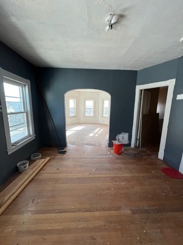 30-32 Saratoga Street