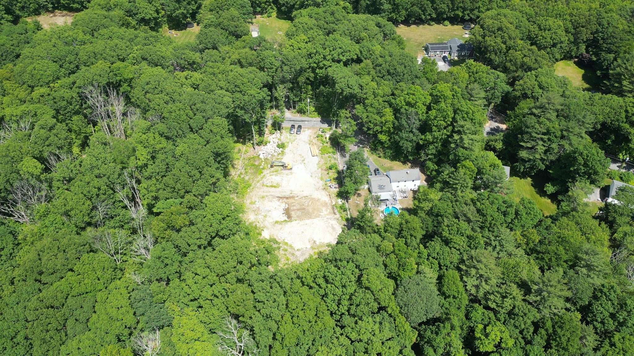 24 Conlin Rd