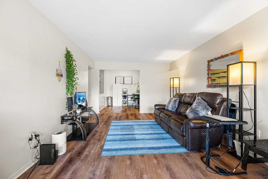 22 Shrewsbury Green Dr C