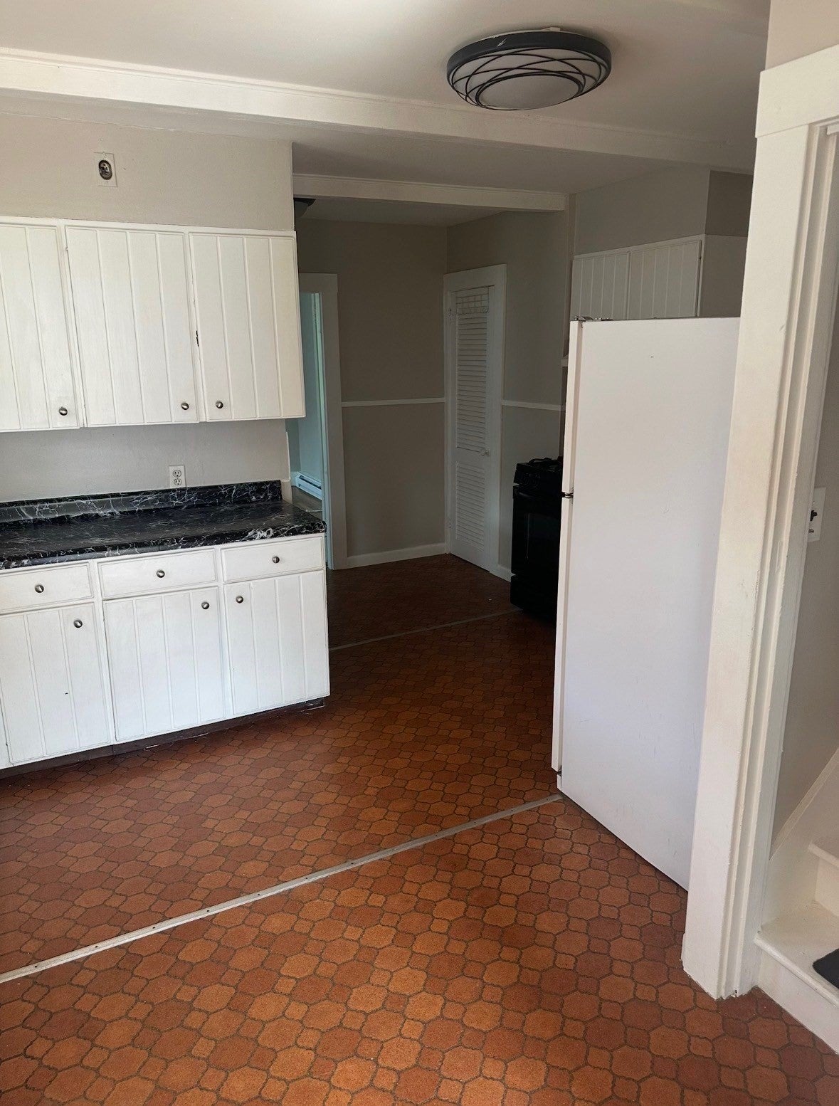 5-7 Bellevue Ave